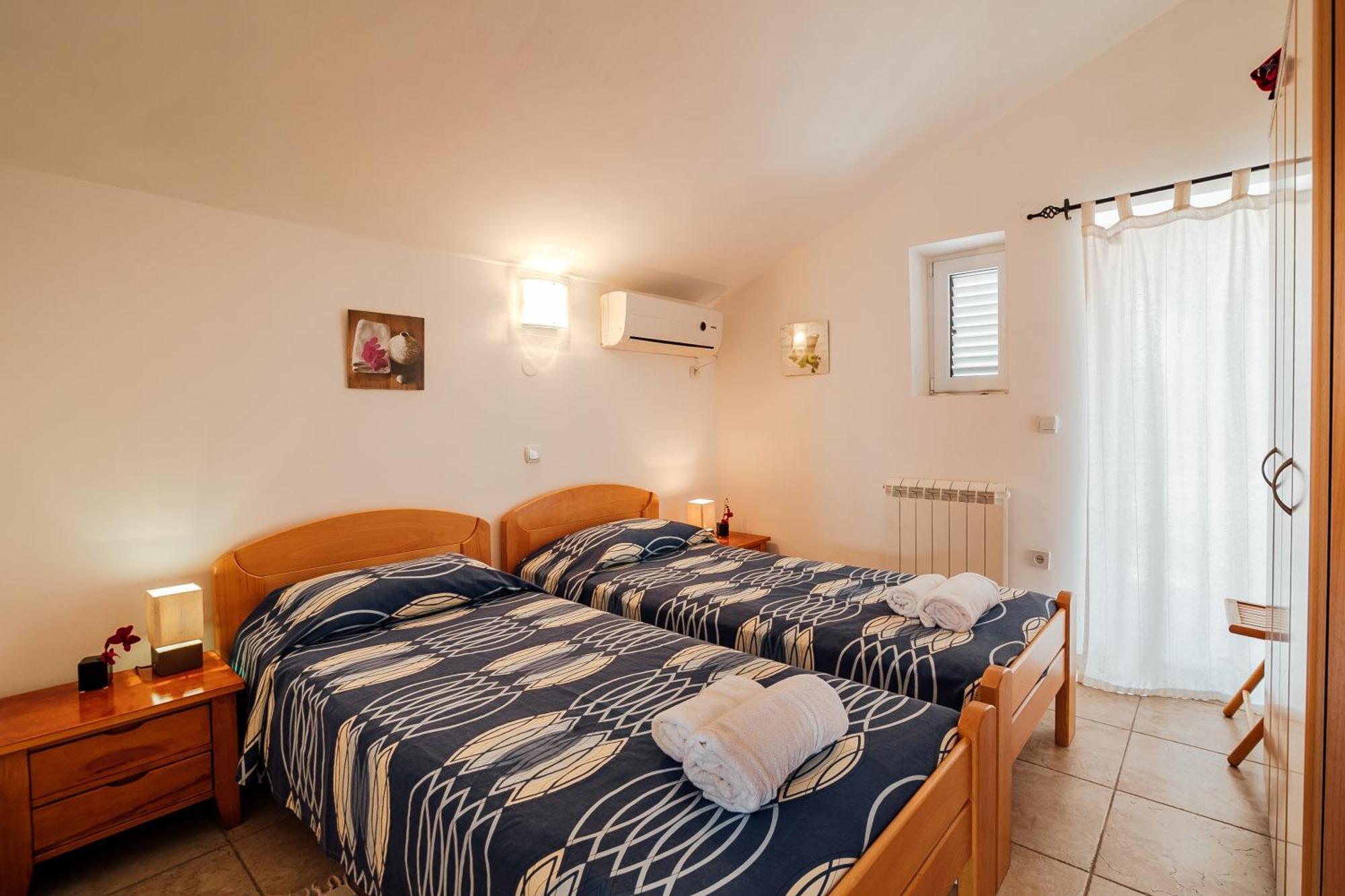 Holiday Home Amanda Hollick Kotor Exteriér fotografie